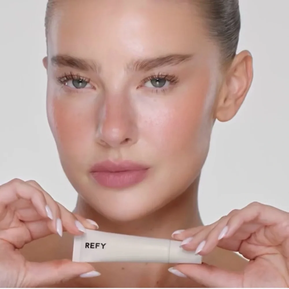REFY Cream Lip Balm Gloss Natural Shine
